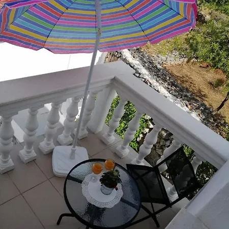 Roza 1 Apartment *