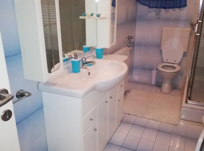 Apartamento Roza 1 *